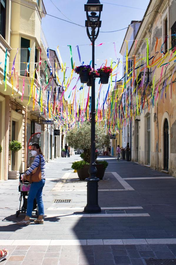 Nel Cuore Del Borgo Antico 泰尔莫利 外观 照片